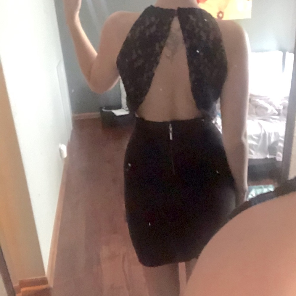 Bebe dress - Picture 2 of 4